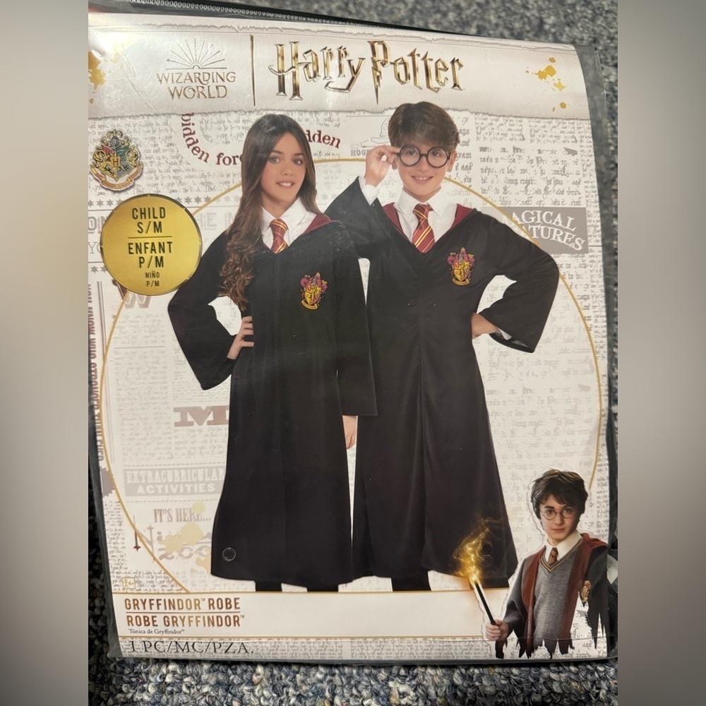 NEW Harry Potter Gryffindor robe costume